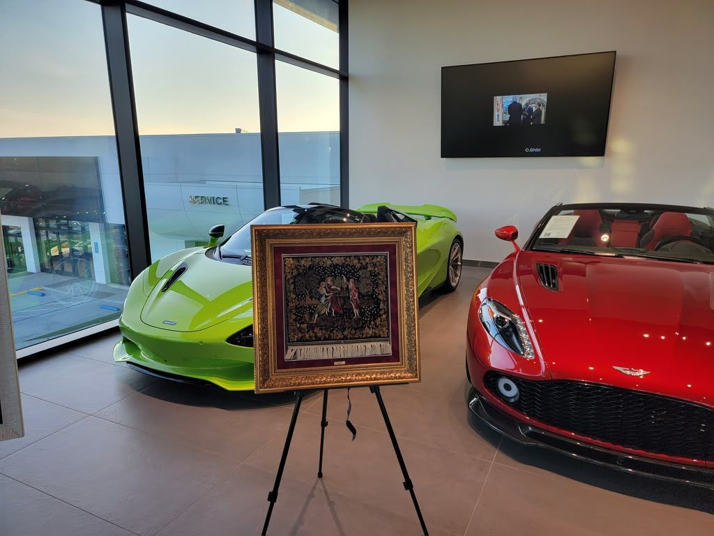 McLaren Showroom, Newport Beach gallery image